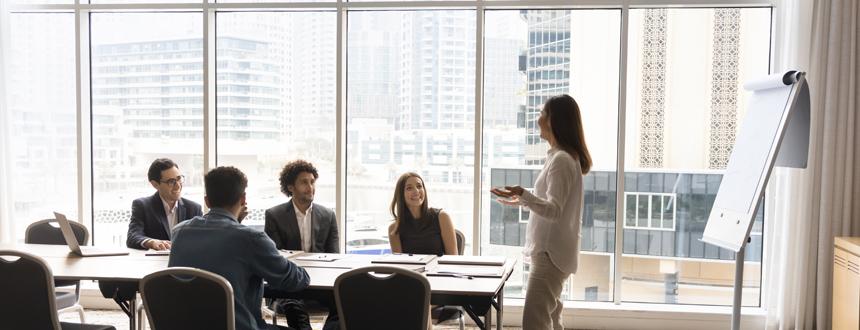 9 estrategias para mantener la atención del público en tus presentaciones