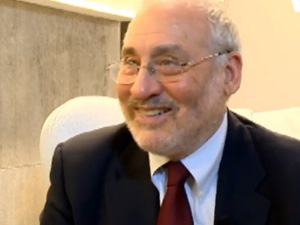 Joseph Stiglitz: Cuestionando el valor de lo económico