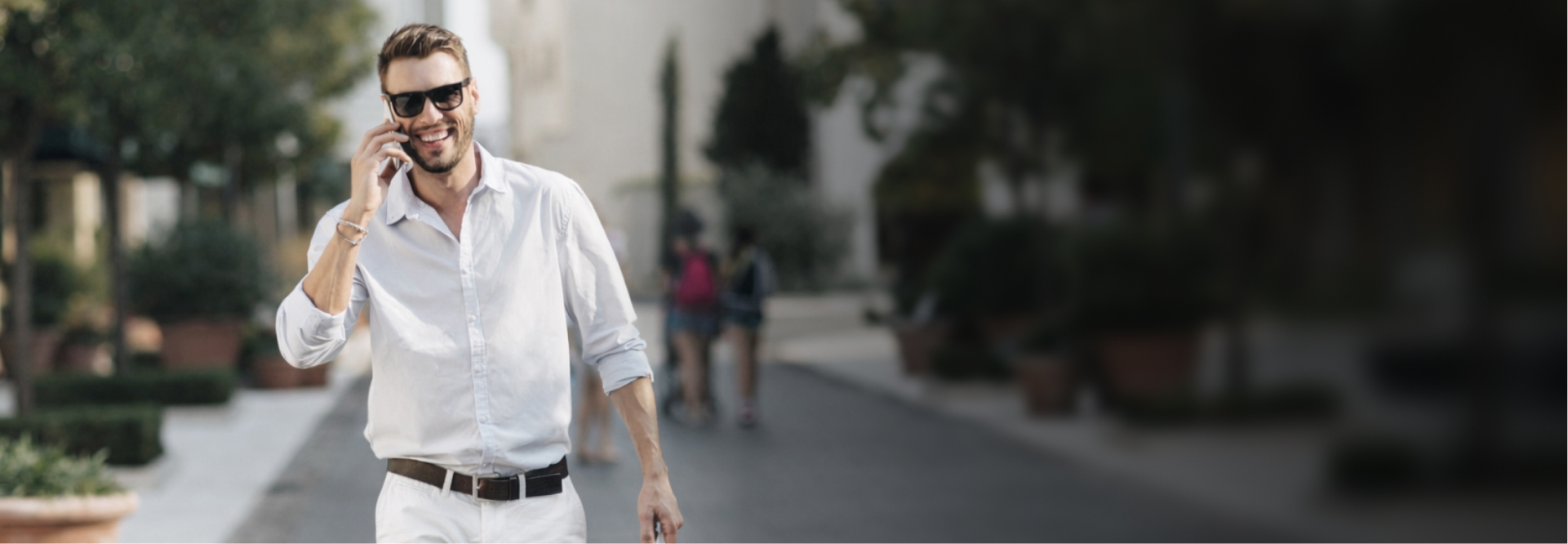 Viajá protegido con la TARJETA CORPORATIVA DE METAL el valor de ser PLATINUM